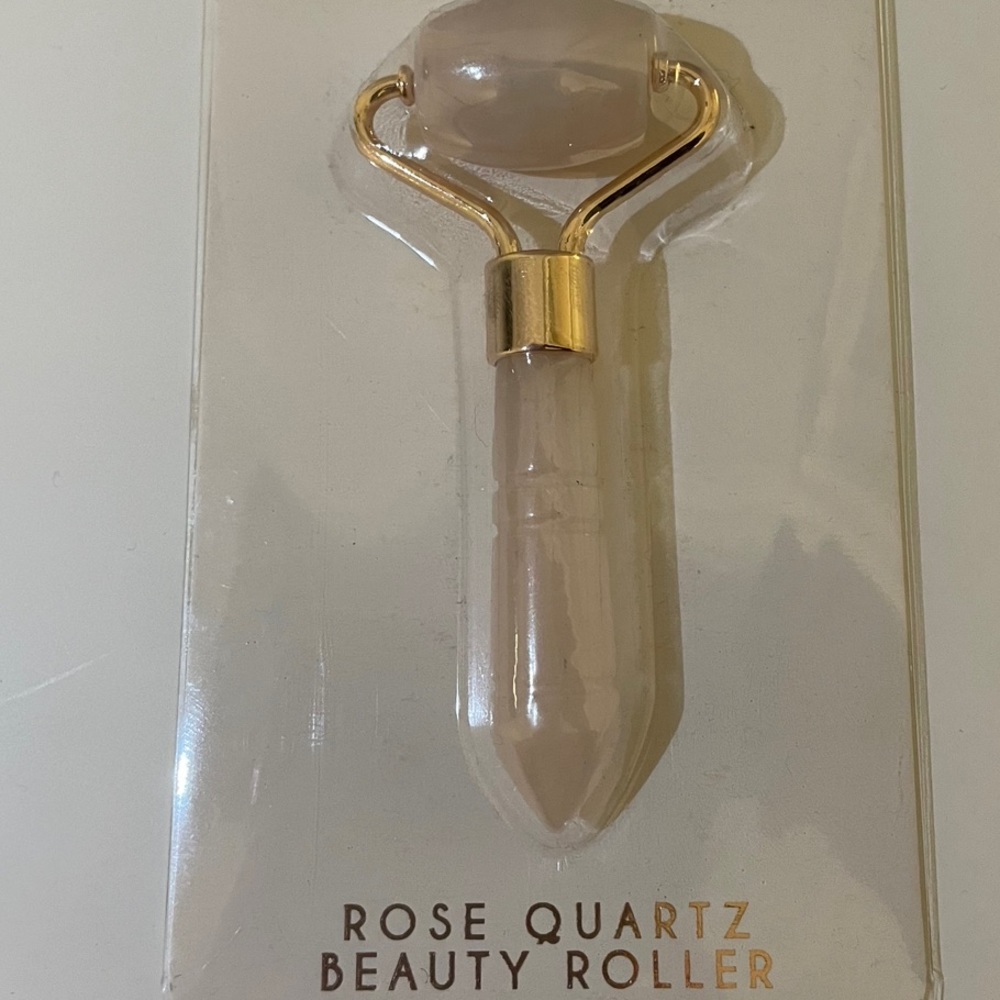 Rose Quartz Beauty Roller